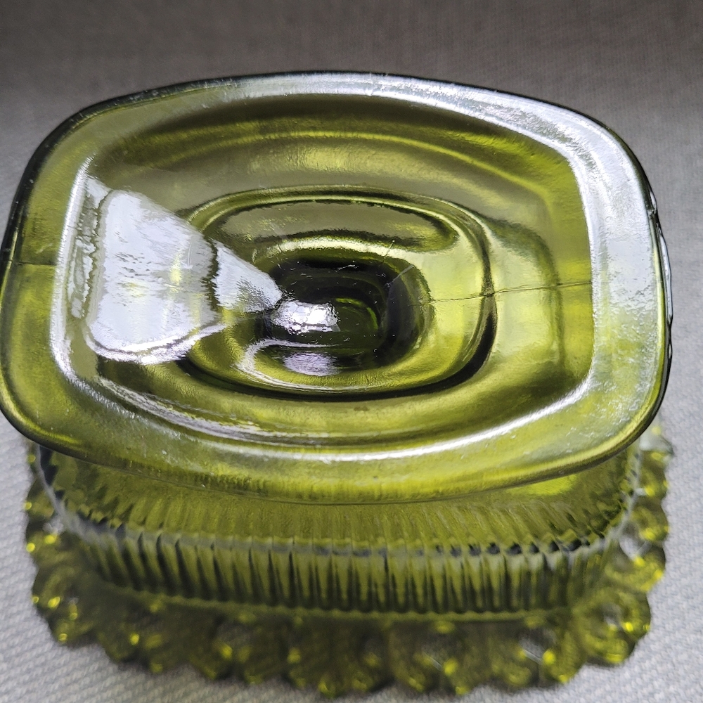 Vintage Indiana glass pedestal candy dish - Picture 5 of 5